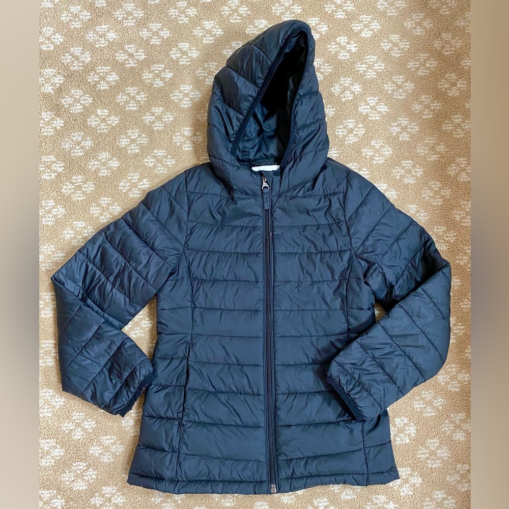 Unisex Black hooded light puffer jacket